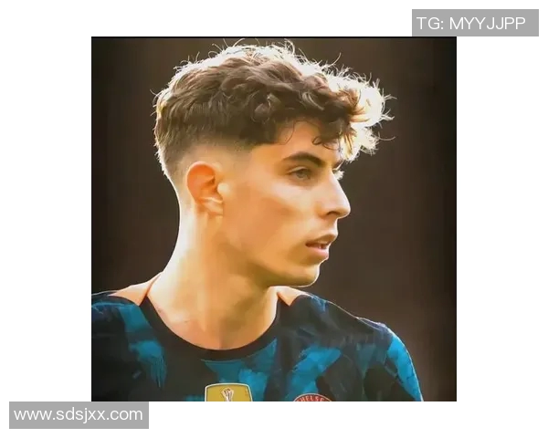 全球足球巨星盛典颁奖典礼荣耀时刻聚焦足坛传奇与新星的辉煌成就 全球足球巨星盛典颁奖典礼荣耀时刻聚焦足坛传奇与新星的辉煌成就