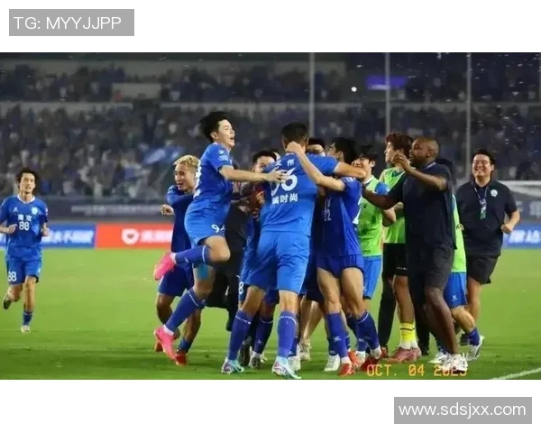 南京足球队灵活性引发热议球迷对战术调整的看法与期待